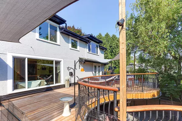 Surrey, BC V4A 1A6,16124 9 AVE