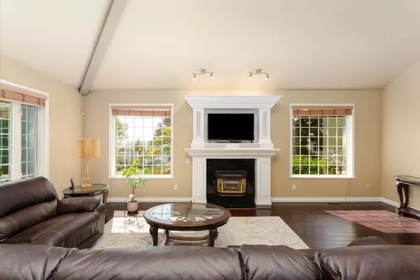 Surrey, BC V3S 7M4,18935 57 Avenue AVE