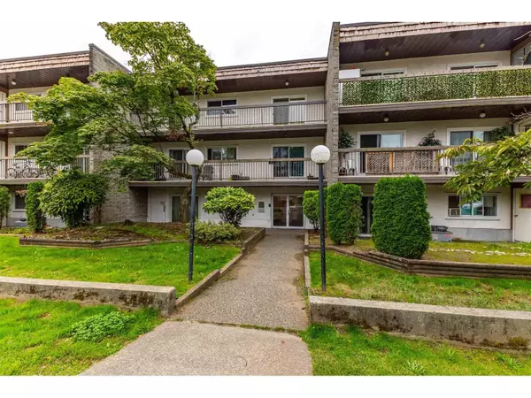 33850 Fern Street ST #105, Abbotsford, BC V2S 6C3