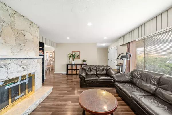 11760 Sealord RD Richmond, BC V7A 3L4