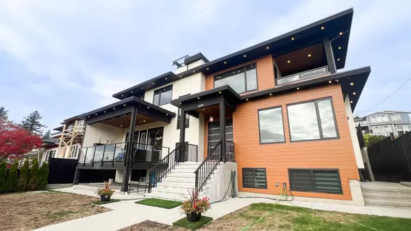 Burnaby, BC V5J 2Y3,4479 Carson ST