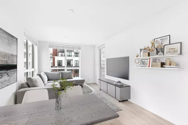 Langley, BC V2Y 5K6,20019 83a AVE #403