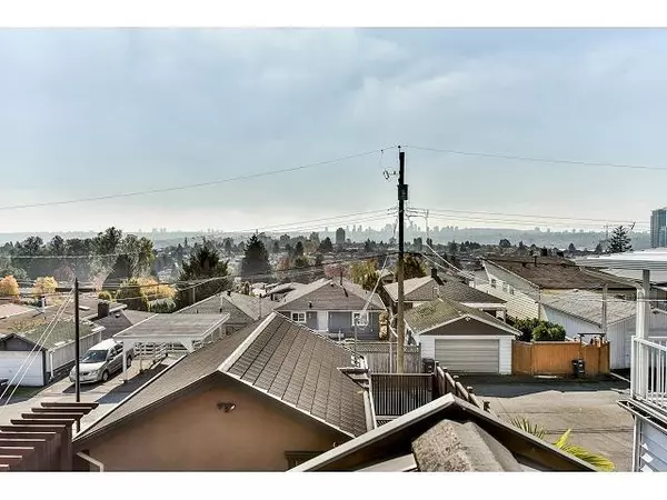 Burnaby, BC V5C 2V9,4878 Georgia ST