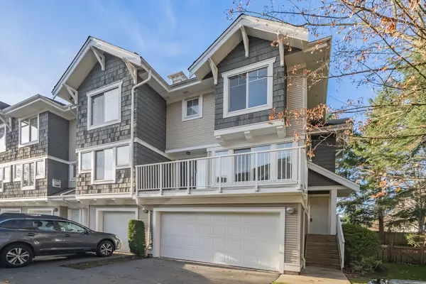 Langley, BC V3A 9J6,20760 Duncan WAY #54