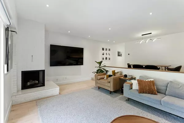 North Vancouver, BC V7R 4H8,3300 Capilano RD #137