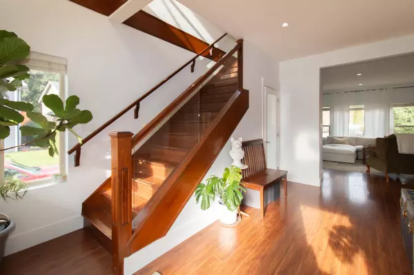 Squamish, BC V8B 0S9,39010 Kingfisher RD