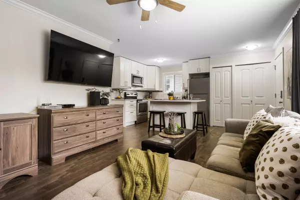 Chilliwack, BC V2R 3M8,5648 Vedder RD #2