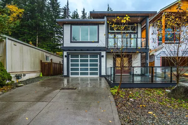 Anmore, BC V3H 4Z4,3295 Sunnyside RD #69