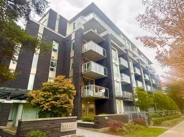 5058 Cambie ST #409, Vancouver, BC V5Z 2Z5