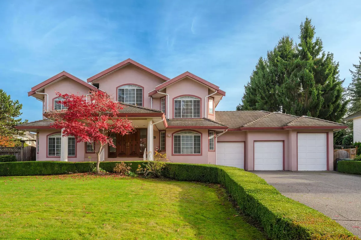 Surrey, BC V3X 3G8,5748 126 ST