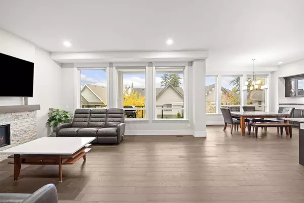 Surrey, BC V3Z 0C6,2862 Helc PL