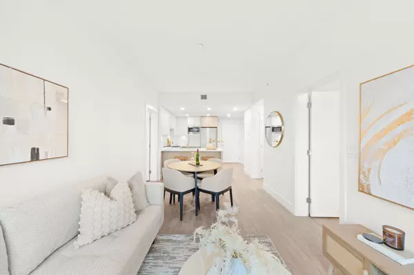 Burnaby, BC V5C 0P4,4788 Hastings ST #419