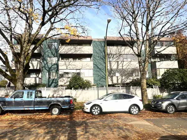 Vancouver, BC V6P 4V3,8775 Cartier ST #104