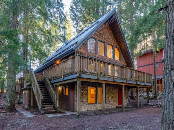 Whistler, BC V8E 0G5,9356 Emerald DR