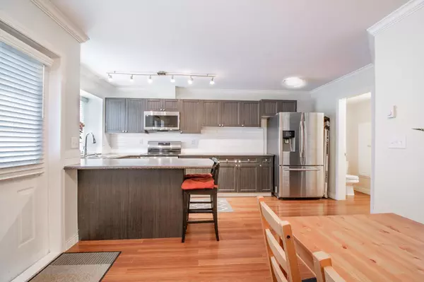 Maple Ridge, BC V4R 2P5,23560 119 AVE #28