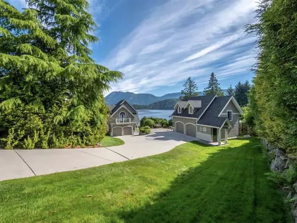 Sechelt, BC V7Z 0L1,6560 N Gale AVE