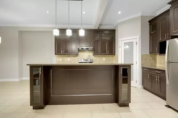 Surrey, BC V4N 3E8,7331 196 ST