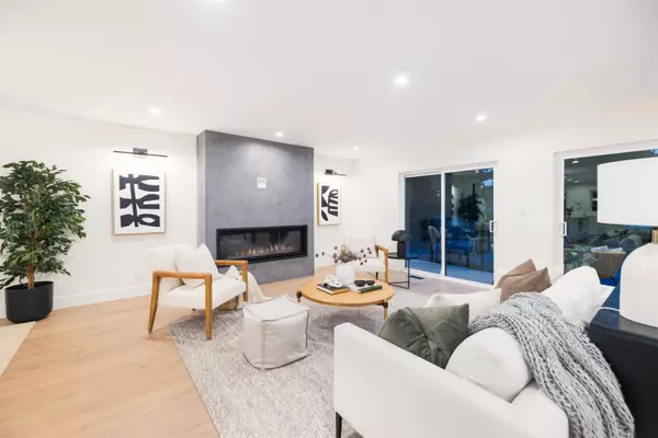 North Vancouver, BC V7K 1Z9,2654 Masefield RD