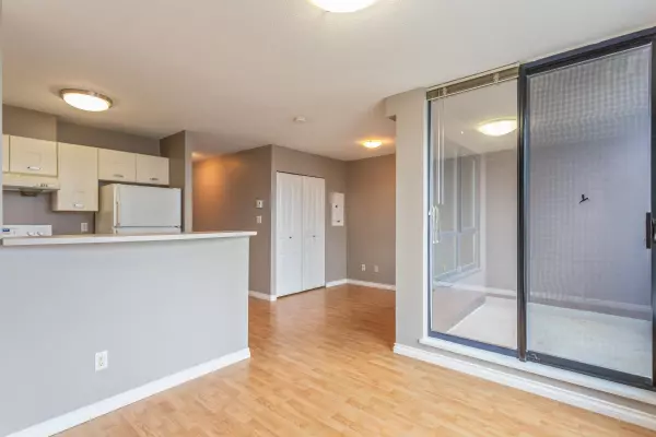3438 Vanness AVE #803, Vancouver, BC V5R 6E7