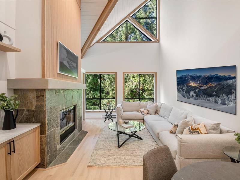 4821 Spearhead DR #310, Whistler, BC V8E 1E8