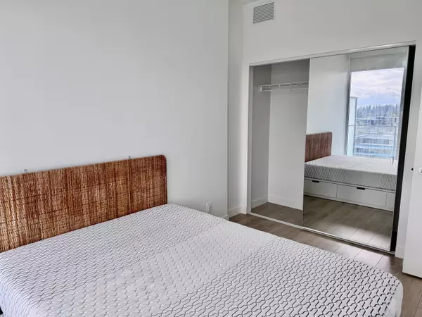 Coquitlam, BC V3J 0K7,567 Clark RD #908