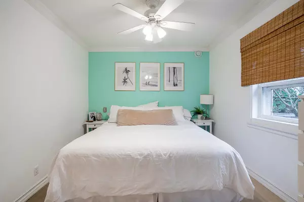 New Westminster, BC V3L 3S2,430 Garrett ST