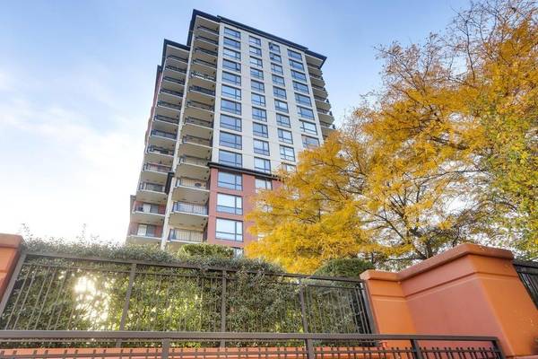 814 Royal AVE #1504, New Westminster, BC V3M 1J9