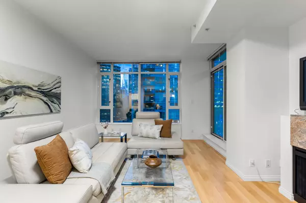 Vancouver, BC V6E 0A7,1211 Melville ST #807