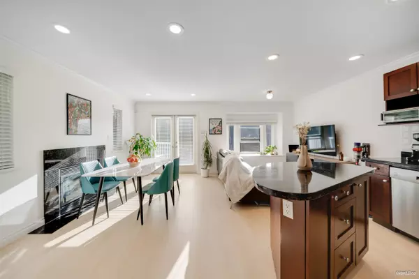 New Westminster, BC V3L 1N7,232 Fourth AVE