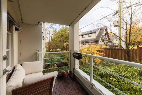 Vancouver, BC V6K 1P5,2575 W 4th AVE #204