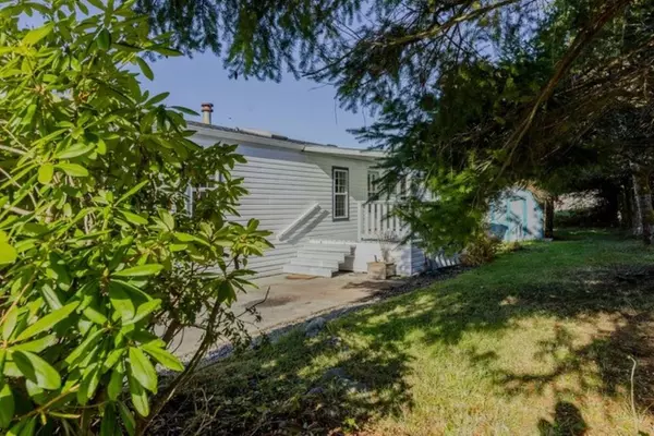 Gibsons, BC V0N 1V5,1413 Sunshine Coast HWY #96