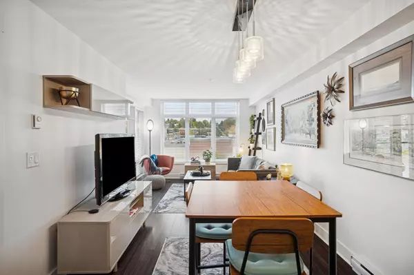 55 Eighth AVE #316 New Westminster, BC V3L 0E8