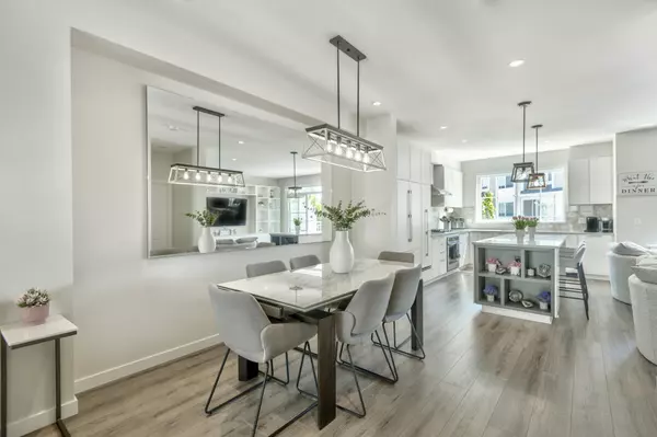 5311 Admiral WAY #9, Ladner, BC V4K 0E2