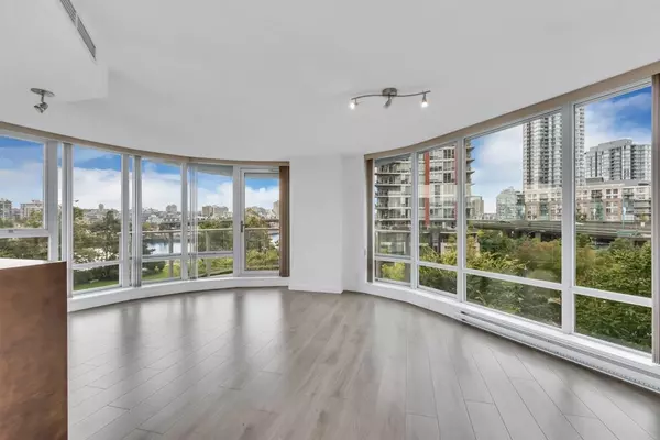 918 Cooperage WAY #506, Vancouver, BC V6B 0A7