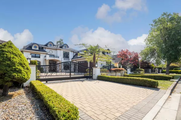 Richmond, BC V6Y 2M3,8740 Scotchbrook RD