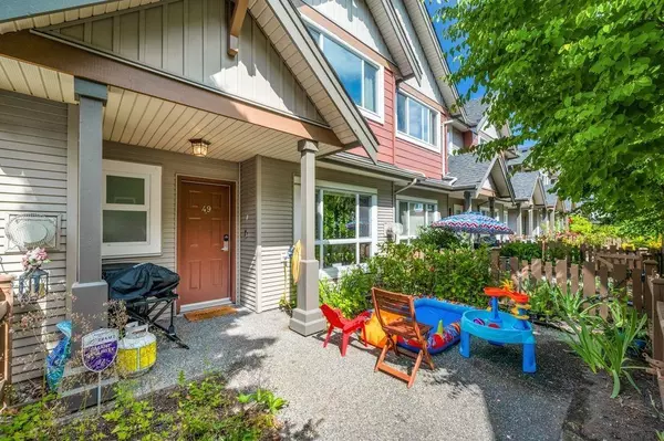 Richmond, BC V6Y 4J1,7733 Heather ST #49