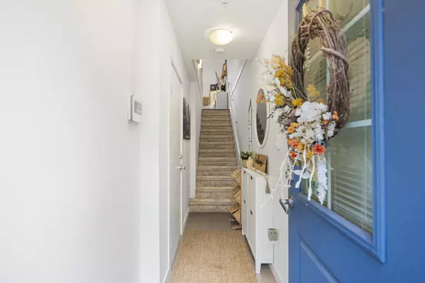 Port Coquitlam, BC V3B 0H6,2428 Nile Gate #94