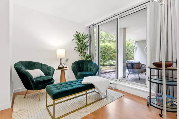 9521 Cardston CT #28 Burnaby, BC V3N 4H8