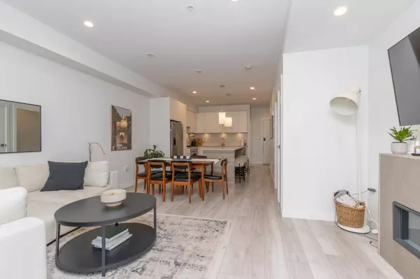 North Vancouver, BC V7H 1G5,3490 Mt. Seymour Pkwy #8