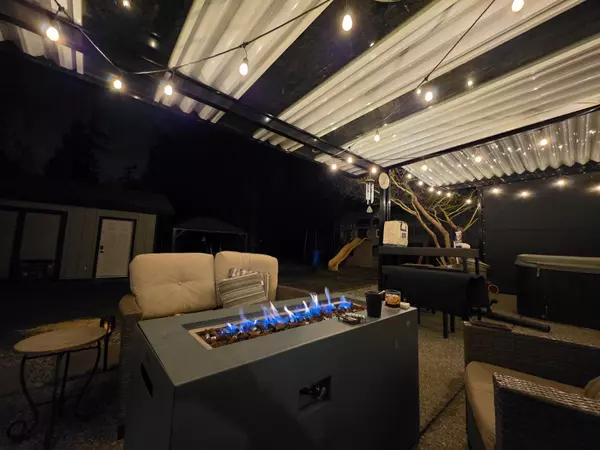 Maple Ridge, BC V2X 9P6,11279 Harrison ST