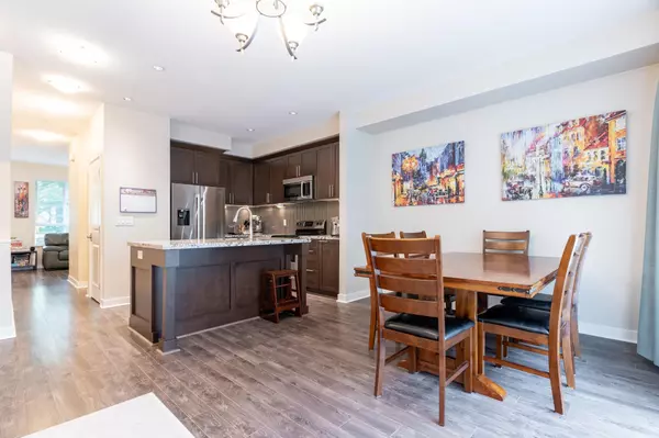 Coquitlam, BC V3E 0G6,1460 Southview ST #120