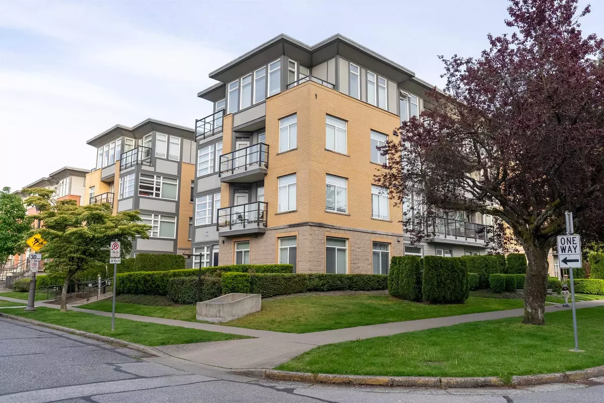 Vancouver, BC V6T 1K8,5692 Kings RD #409