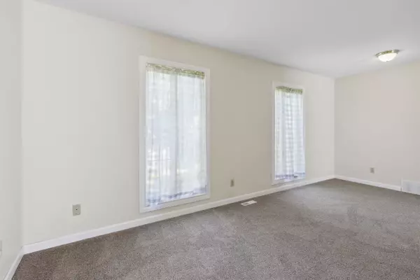 9526 Slater ST Mission, BC V4S 1G8