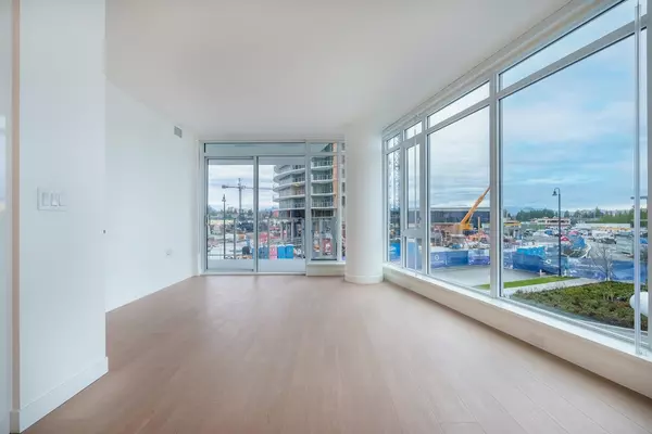 7683 Park CRES #204 Burnaby, BC V3N 0J4