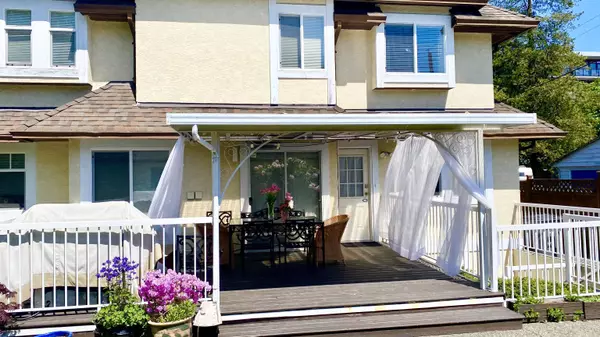 Vancouver, BC V5Z 2E3,520 W 26th AVE