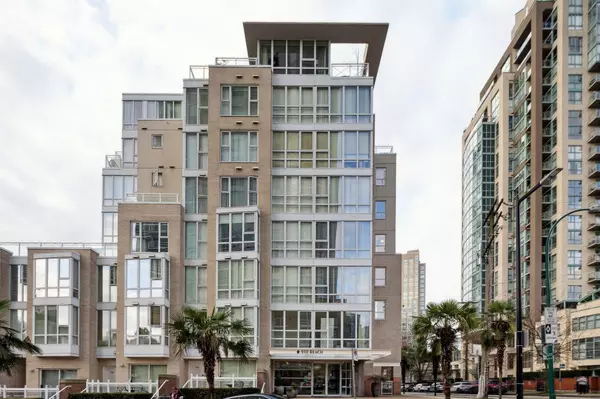 910 Beach AVE #703, Vancouver, BC V6Z 2W7