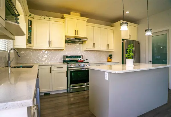 45358 Westview AVE Chilliwack, BC V2P 1M1