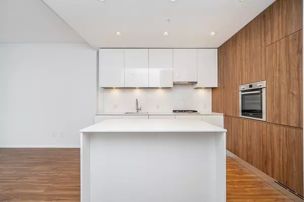 Burnaby, BC V5C 0M3,4650 Brentwood BLVD #3210