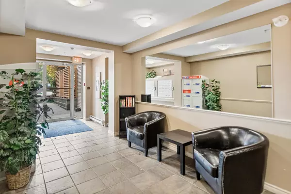 12207 224 ST #409 Maple Ridge, BC V2X 6B9