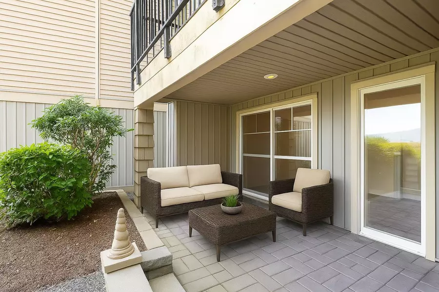 19673 Meadow Gardens WAY #123, Pitt Meadows, BC V3Y 0A1